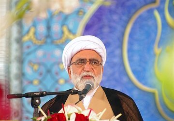 تولیت آستان قدس رضوی: در مذاکره هم به دشمن اعتماد نداریم