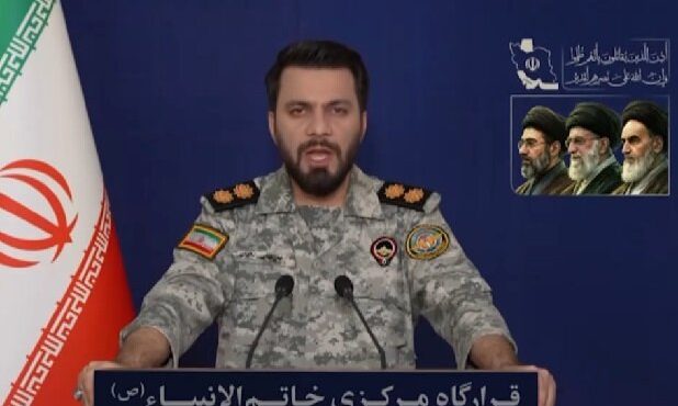 به دلیل حفظ جان خانواده کارکنان کشتی ایرانی، عملیات علیه متجاوزان آمریکایی به تعویق افتاد