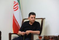 قلعه‌نویی: منتقدان رزومه‌ خود را رو کنند