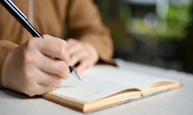 ۷ توصیه برای آغاز نویسندگی ۷ توصیه برای آغاز نویسندگی